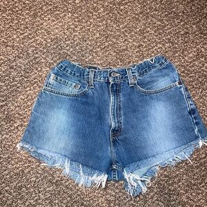 Reworked Levi’s Denim Frayed Hem Women Shorts